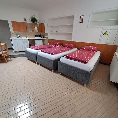 Pension Dana Karaskova Apartamento Kutná Hora Quarto foto